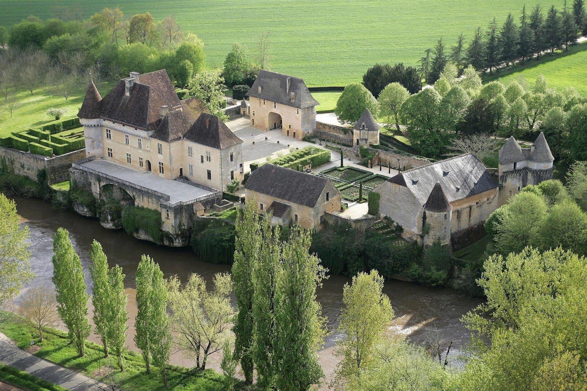 Hotel Du Parc Thonac エクステリア 写真